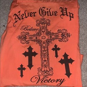 BEAUTIFUL and detailed cowgirl tuff button down